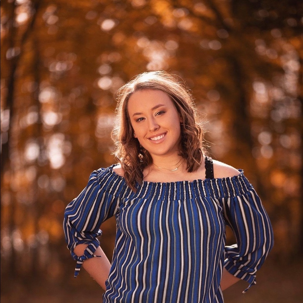 Meet your Posher, Maddy